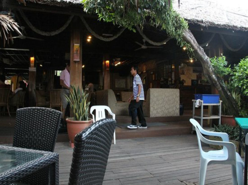 파야 비치 스파 앤 다이브 리조트 Kampung Genting 외부 사진